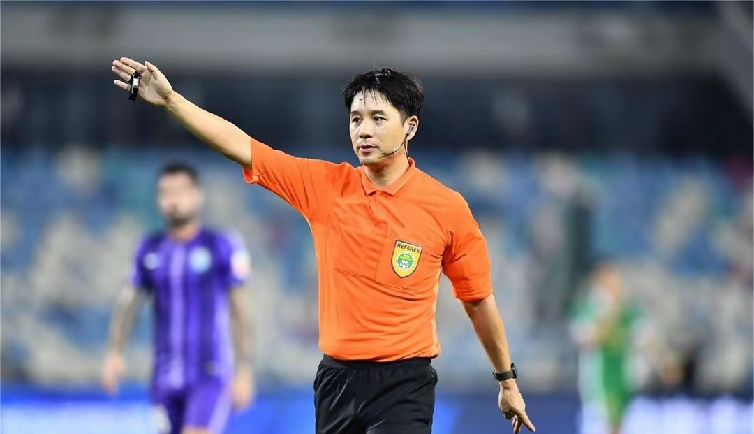 爱游戏-转折点！纽约尼克斯调整名单；中超国际比赛日攻防权衡；压力陡增；医务组通报恢复的简单介绍