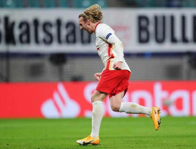 爱游戏官网-包含从姆巴佩爆冷击败湖人到科维托娃在SKT比赛中爆冷，今晚犹他爵士伤情更新的词条